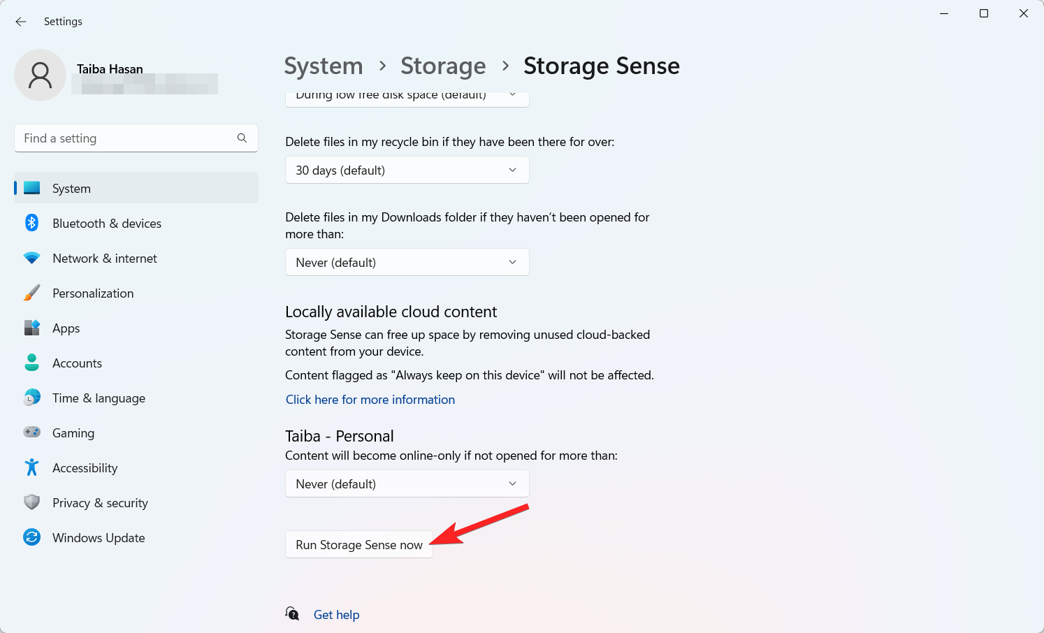 Faites défiler vers le bas et appuyez sur le bouton Exécuter Storage Sense maintenant