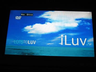 리뷰: iLuv i1055 / Zeon Z1055 7인치 포터블 태블릿 스타일 DVD 플레이어 for iPod with video