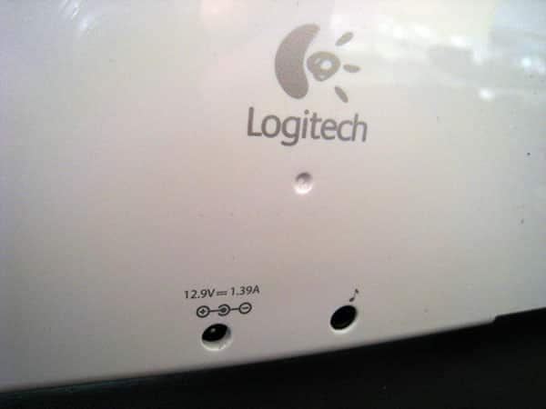 Recensione: Logitech Pure-Fi Anywhere 2 per iPod/iPhone