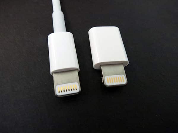 Primeira Impressão: Adaptador Apple Lightning para Micro USB