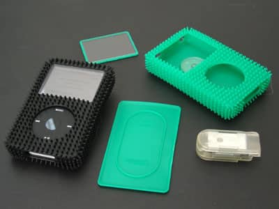 2005年末のファーストルック: カプセル、eVo 3、iFace、ソフトアーマー、SoundUp、Tetran、Bluetoothなど!