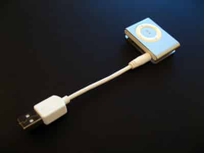 Critique : Dock USB Flexible Carrot Idea pour iPod shuffle de 2ème génération