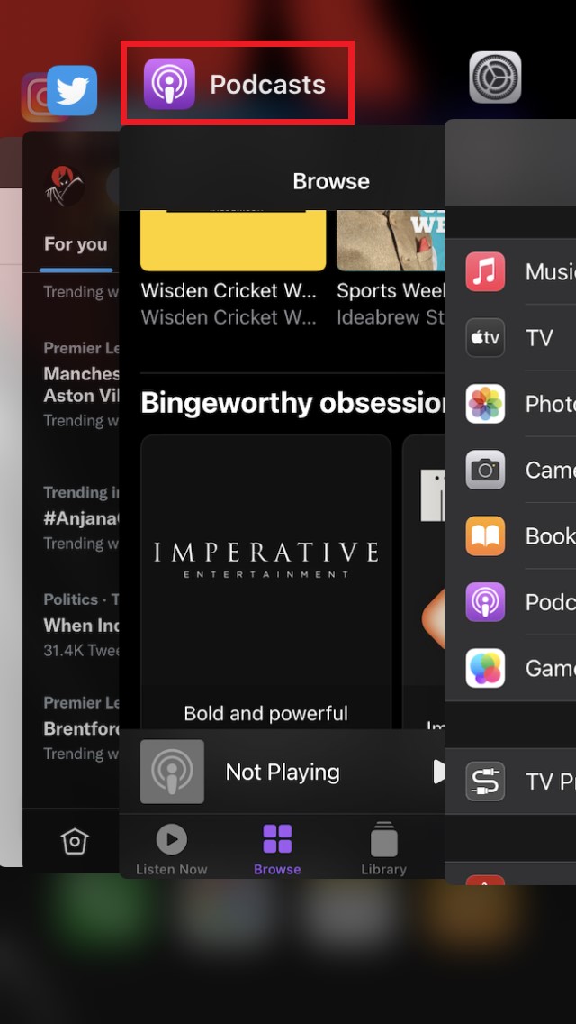 close Apple Podcasts app