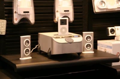 iPod @ CES 2006 Part III: 전시장에서