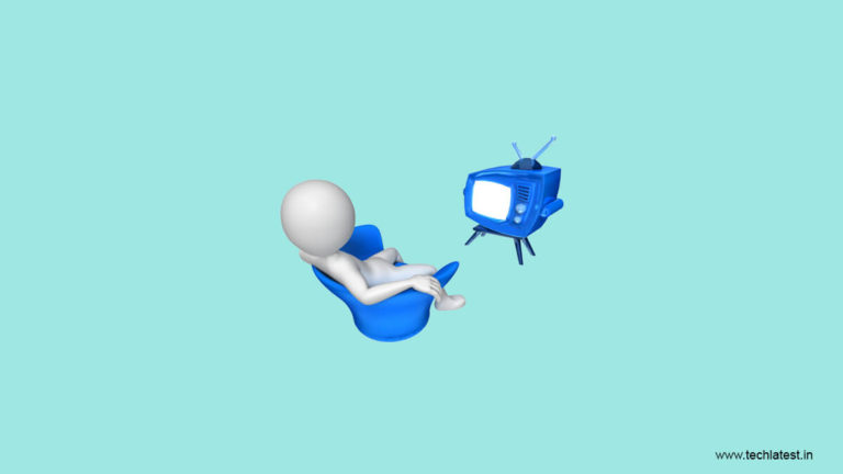 Assistindo TV