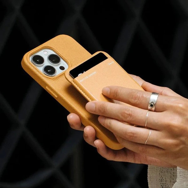 Accessori per iPhone 15 Series