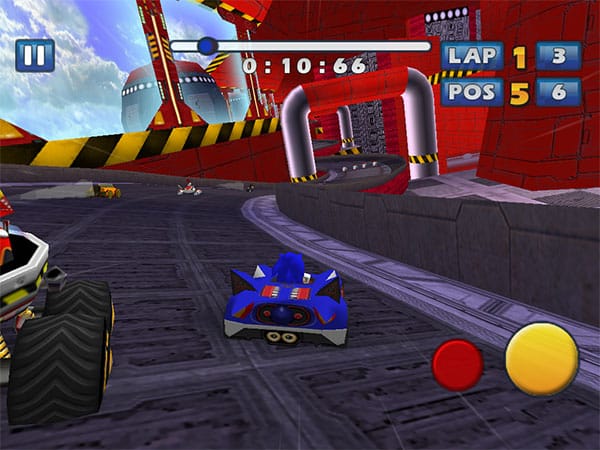 iPhone + iPad Gems: Deathsmiles, Ducati Challenge HD, Sonic & Sega Racing + Street Fighter IV Volt