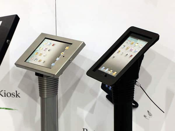 2012 CES에서 생중계: 주요 새로운 Apple 제품, 1부: 페라리, FiberShell, iDevices, Incipio + 더 많은 것들