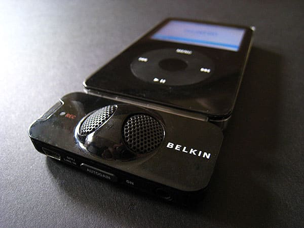 iDesign: Belkin, 레코더 및 내부 정보 확보