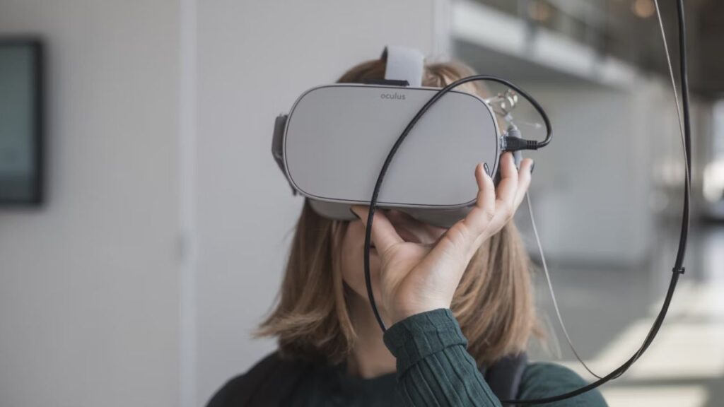 VR