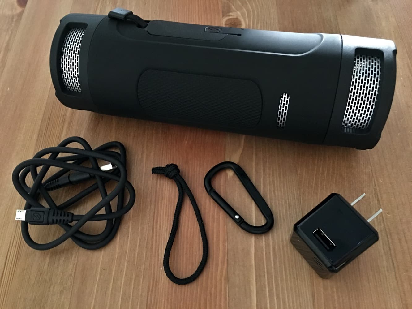 Critique : Scosche boomBOTTLE+ Haut-parleur sans fil étanche