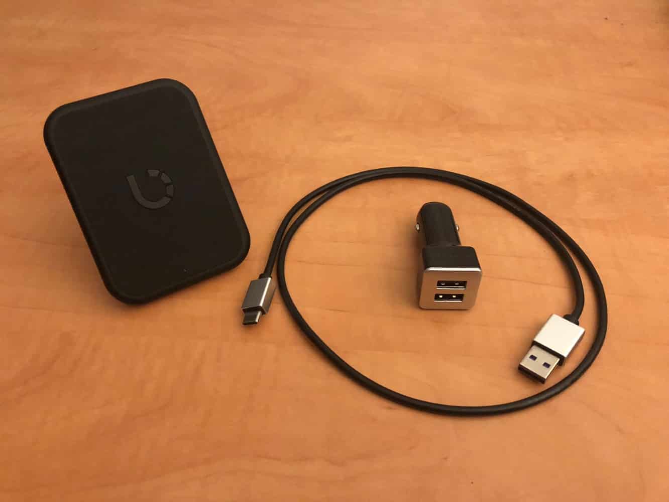 Recensione: Bezalel Omnia Wireless Car Charger + Latitude Universal Wireless Charging Case per iPhone 7