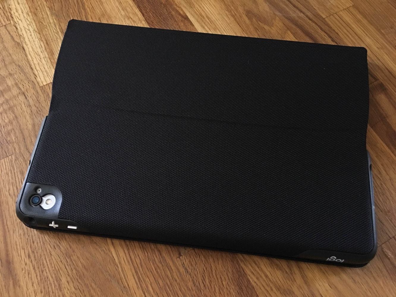 Revisão: Capa de Teclado Logitech Create para iPad Pro de 9,7