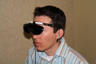 eMaginのEyeBud 800ウェアラブルディスプレイのハンズオン