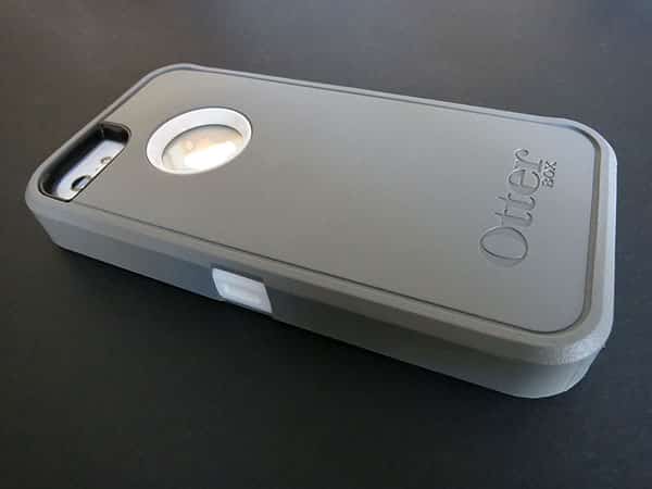 Recensione: Custodie OtterBox Commuter + Defender Series per iPhone 5