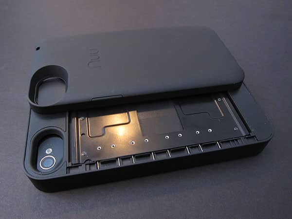 Обзор: NUU MiniKey для iPhone 4