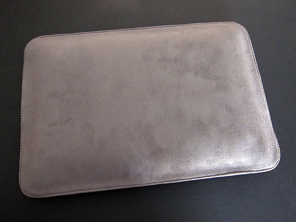 MacBook Air 11” Recebe Muse da Moshi + SeeThru Satin