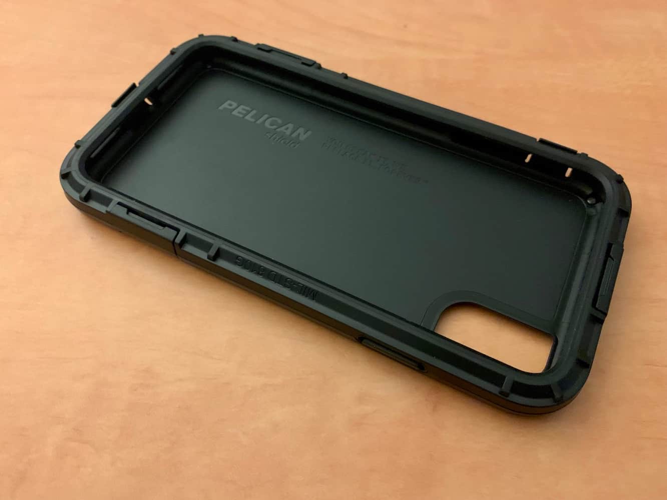 Pelican Shield pour iPhone XS Max