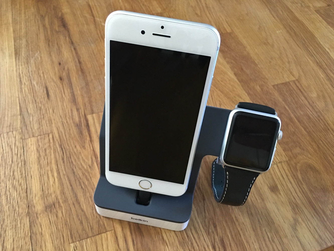 Critique : Belkin PowerHouse Charge Dock pour Apple Watch et iPhone