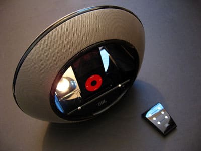 Recensione: JBL Radial Dock per Altoparlanti ad Alte Prestazioni per iPod