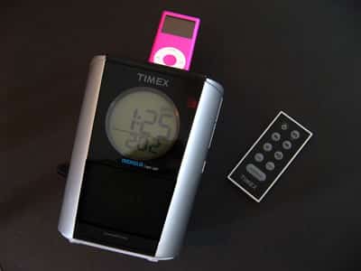 Critique : Radio-réveil iPod Timex Ti700 économiseur d'espace avec double alarme