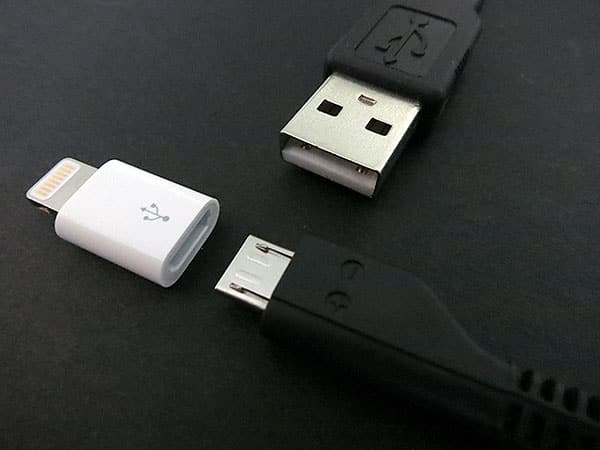 Prima Vista: Adattatore Apple Lightning a Micro USB