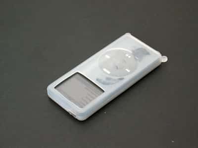 2005年末のファーストルック: カプセル、eVo 3、iFace、ソフトアーマー、SoundUp、Tetran、Bluetoothなど!
