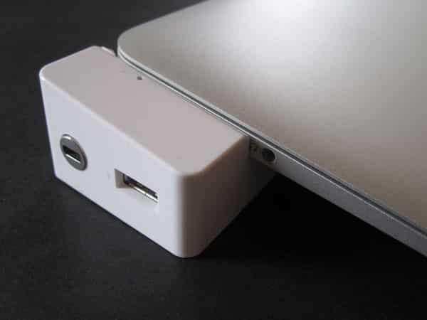 InfiniWing LandingZone Docking Station per MacBook Air