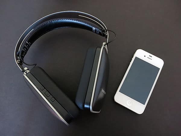 レビュー: Harman/Kardon BT プレミアム ワイヤレス オーバーイヤーヘッドフォン