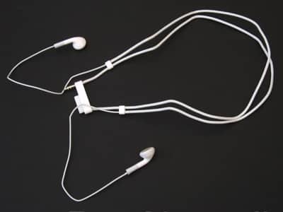 Recensione: Cuffie con Lanyard per iPod nano di Apple (Seconda Generazione)