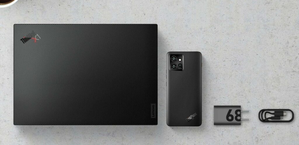 ThinkPad con Motorola ThinkPhone
