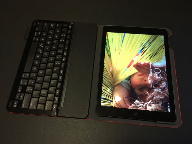 レビュー: iPad Air用Logitech Type+ケースとキーボード