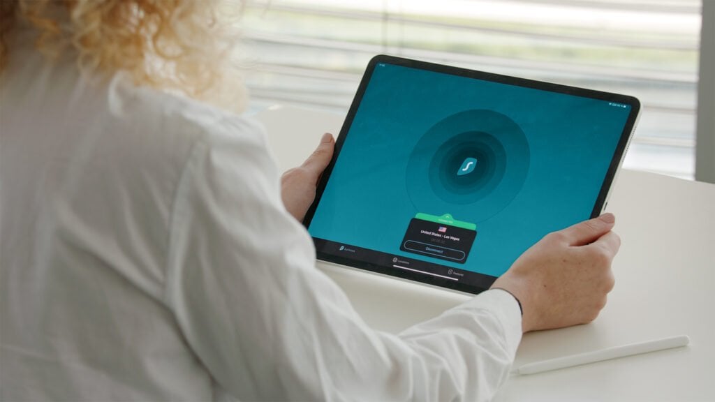 SurfSharkVPN Review