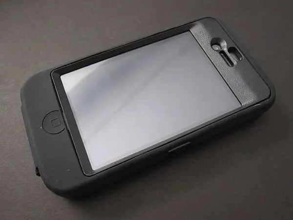 Recensione: Custodia OtterBox Defender Series per iPhone 4/4S