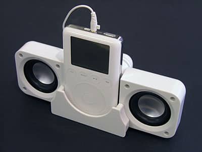 Bewertung: Pacific Rim Cube Travel Speakers