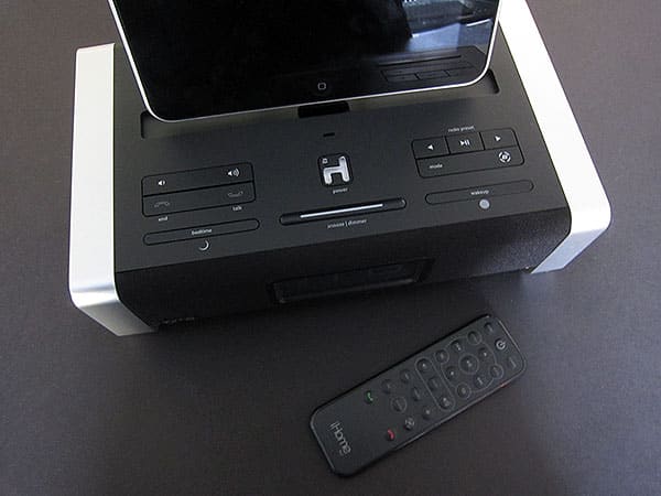 Recensione: iHome iA100 Sistema Audio Bluetooth per iPod, iPhone + iPad