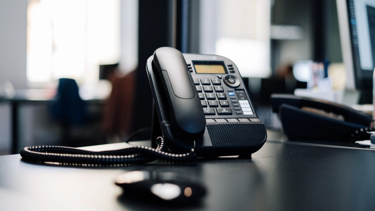 Sistemas de Telefone Acessíveis e Eficientes para Pequenas Empresas