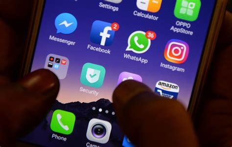 whatsapp integrating with messenger rooms