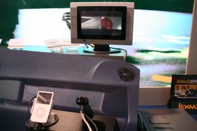 iPod @ CES 2006 Part III: 전시장에서