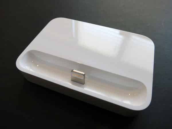 Recensione: Dock Apple iPhone 5c
