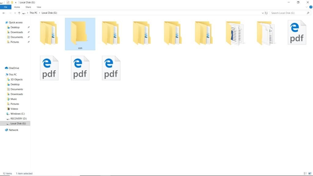Windows 10で削除できないフォルダーを作成