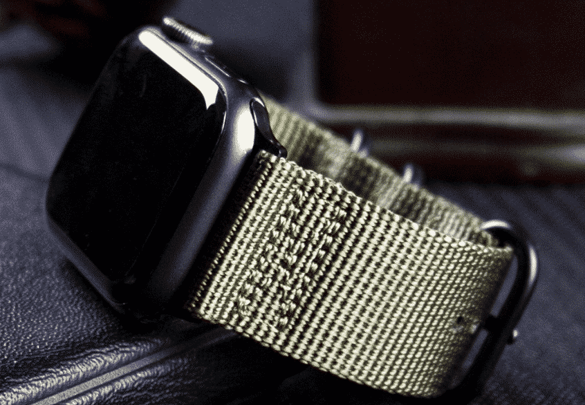 Esta é a Pulseira de Tecido de Nylon para Apple Watch Series 5 de 44mm e 40mm.