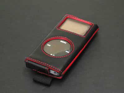 ファーストルック: Tunewear/Speck nano, On Stage II, UE5EB/3S, Aneta Genova, Contour & More