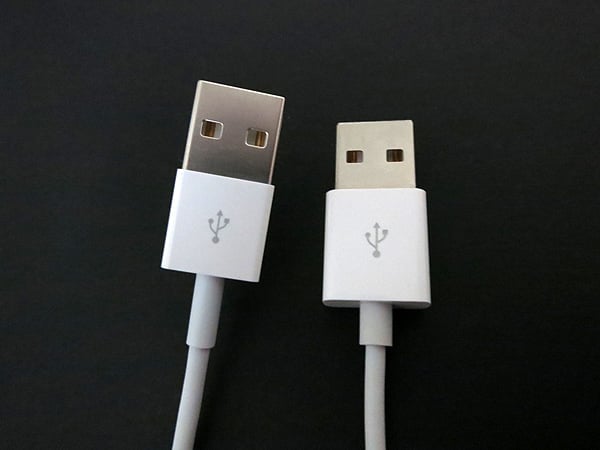 Critique : Câble Apple Lightning vers USB
