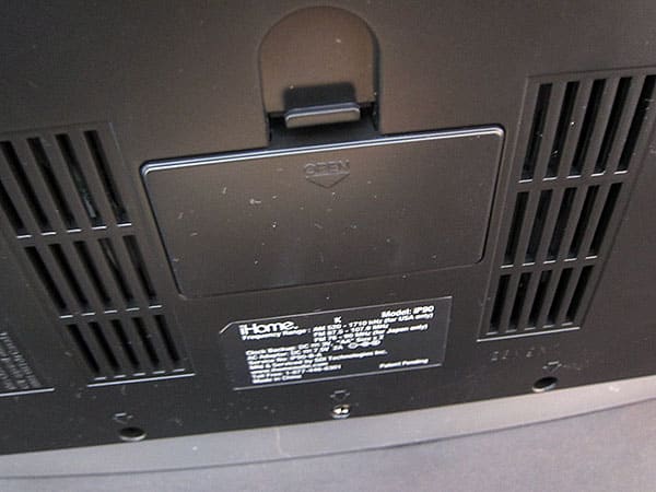 レビュー：iHome iP90 デュアルアラームクロックラジオ for iPod + iPhone