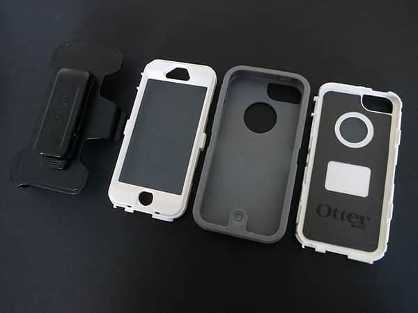 Recensione: Custodie OtterBox Commuter + Defender Series per iPhone 5