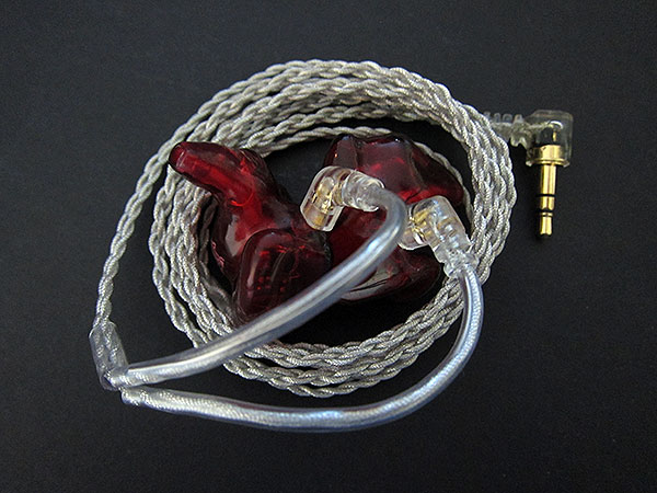 レビュー: Ultimate Ears UE 18 Pro カスタムモニター