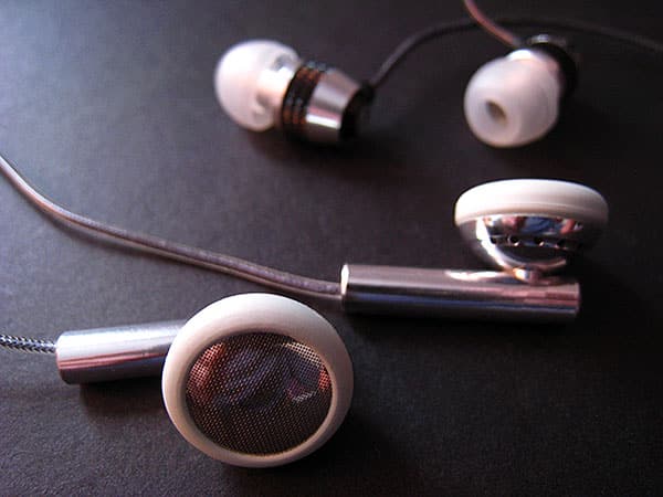 iDesign: Die Kunst der V-Moda Vibe Kopfhörer