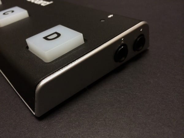 Reseña: IK Multimedia iRig BlueBoard Pedalera MIDI Bluetooth