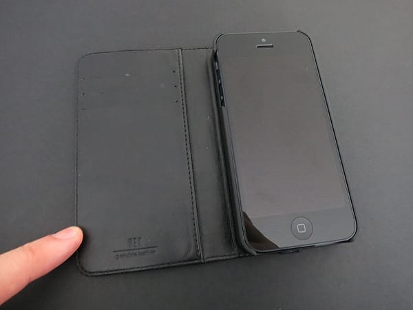 Revisão: Hex Axis Wallet para iPhone 5